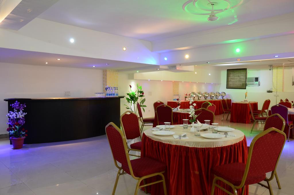 Hotel Global Radiance New Delhi Extérieur photo