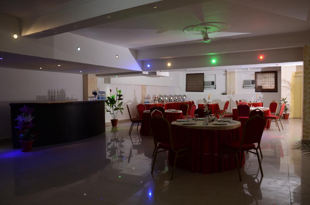 Hotel Global Radiance New Delhi Extérieur photo